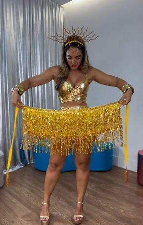 Kit Rainha do Samba - Top Brilhante + Saia de Franjas + Tiara Luxuosa